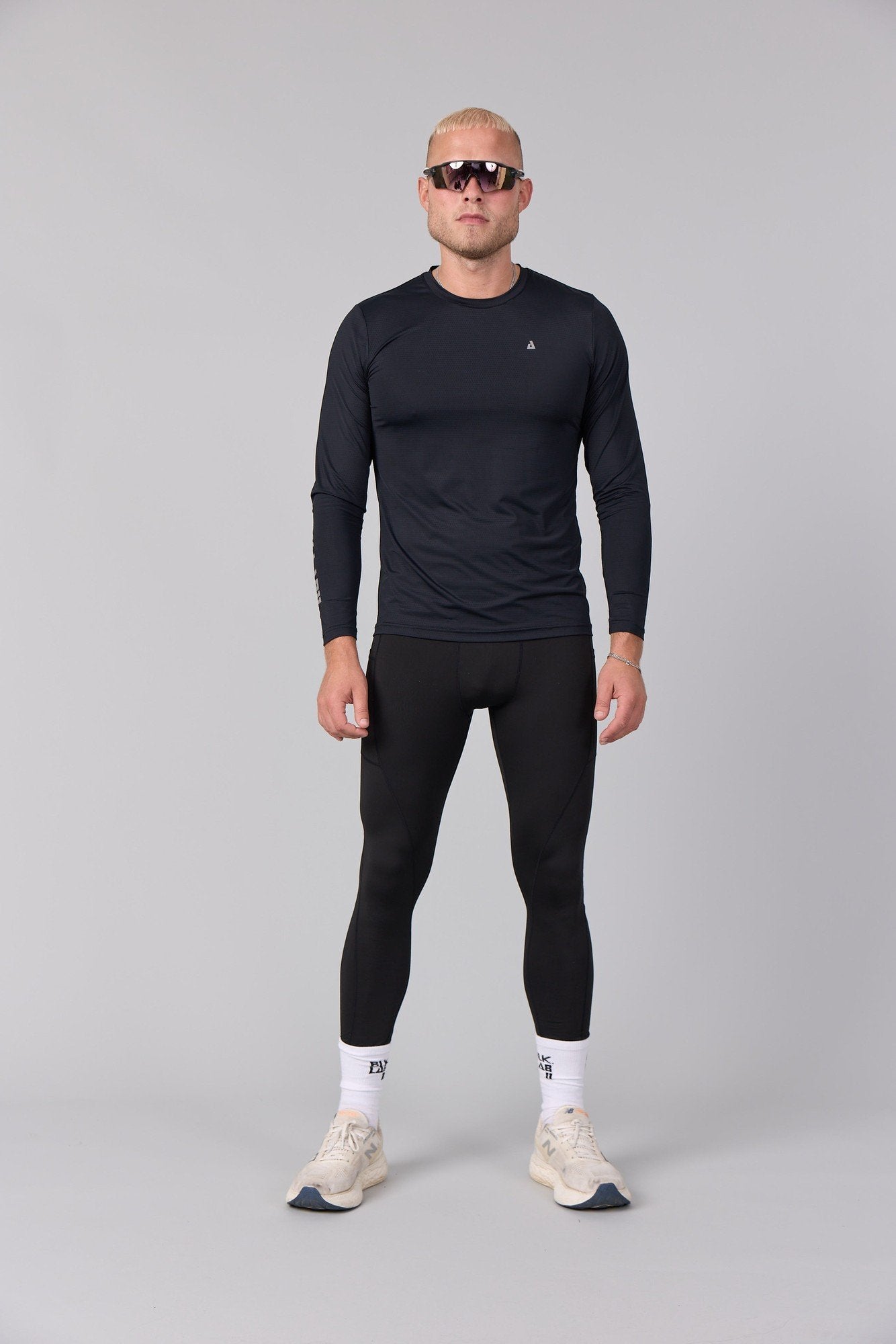 11UNLEASH INNER TIGHTS hover